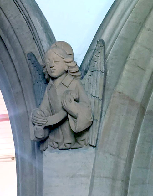 Small Stone Angel, St Swithun's Parish Church, Sandy